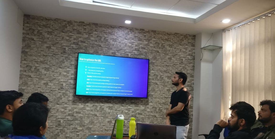 How to Write Articles that Rank in Google (PPT for Writers)